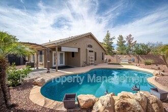 Building Photo - 15743 N 165th Ln