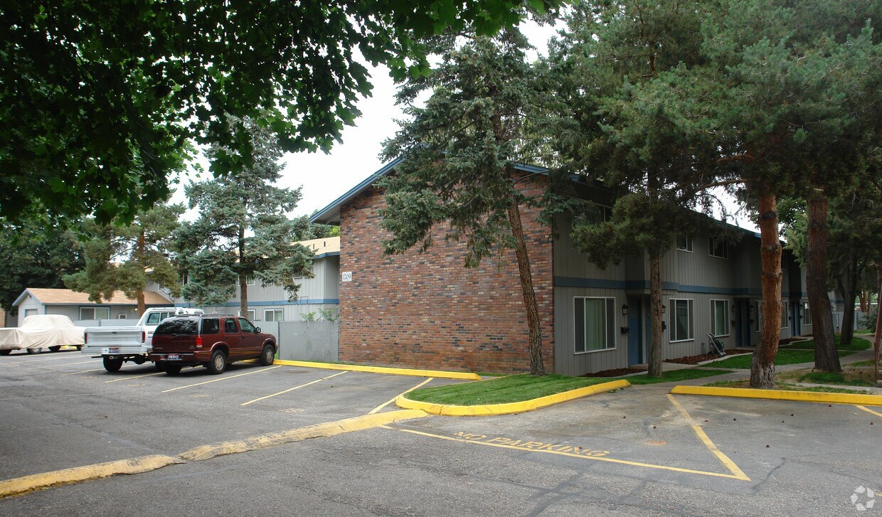 Curtis Meadow Apartments Boise, ID