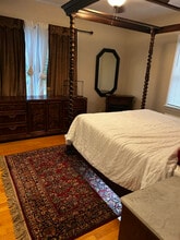 Building Photo - 10166 Glebe Rd