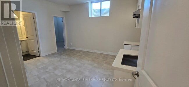 Building Photo - 807 Griffin Trl