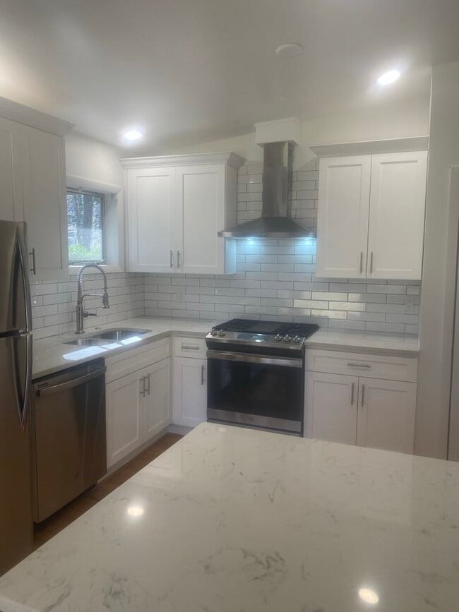 Photo - 1992 Jordan Terrace NE House