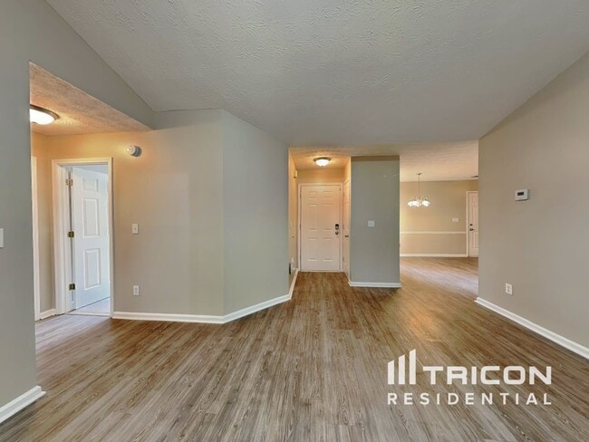 Foto del edificio - 2340 Amber Hills Way