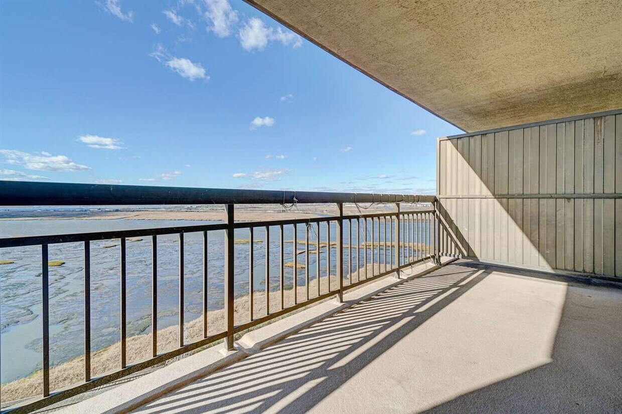 1534 Harmon Cove Tower, Secaucus, NJ 07094 Condo for Rent in Secaucus