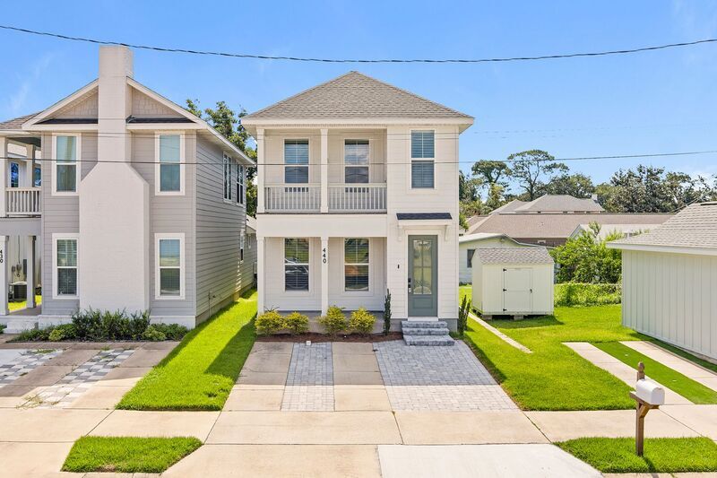 Foto principal - 440 S F St