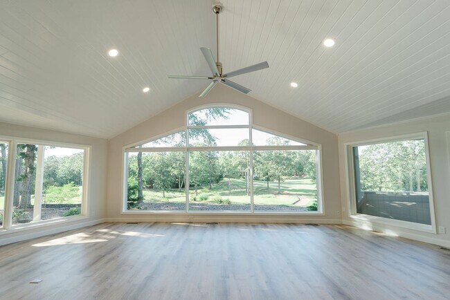 Building Photo - Beautiful home on the private Diamante gol...