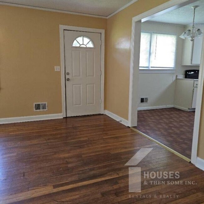 Photo - 322 Welcome Ave House