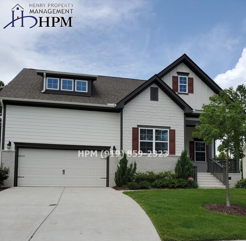 Primary Photo - 4 Bedroom Home in Amberly Subdivision