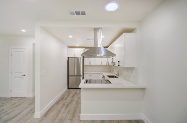 Building Photo - 1650 Colusa Ave