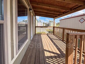 Building Photo - 618 San Rafael