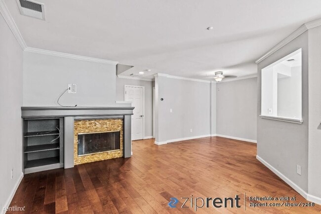 Building Photo - 2 br, 2.5 bath Townhome - 6320 Island Pine...