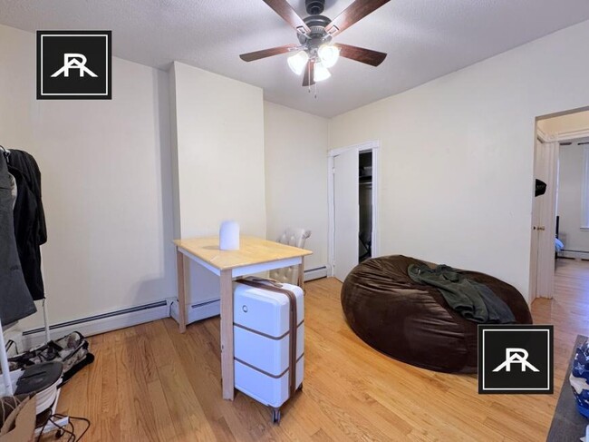 Building Photo - 1 bedroom in Brookline MA 02445