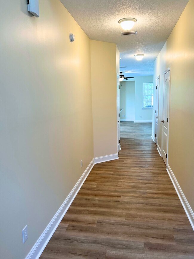 Foto del edificio - Updated 3/2 close to I95