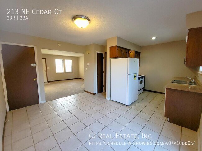 Foto del edificio - 213 NE Cedar Ct