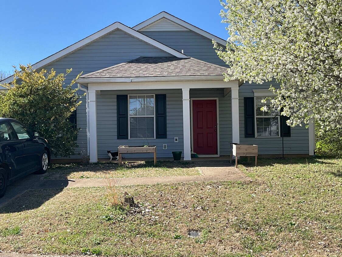 4 Seven Pines Ct, Greer, SC 29651 House Rental in Greer, SC