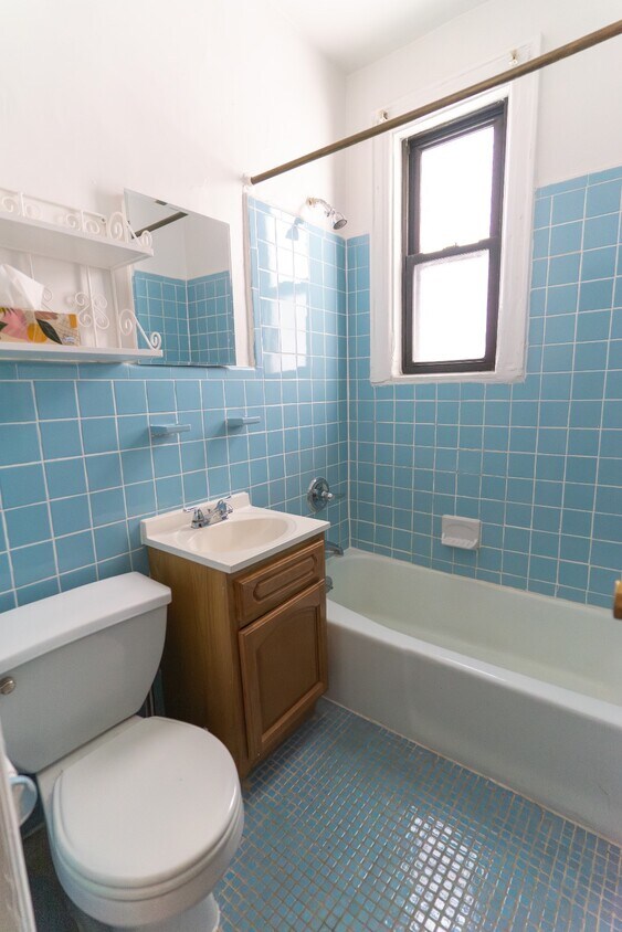 Foto del edificio - 34-27 43rd St
