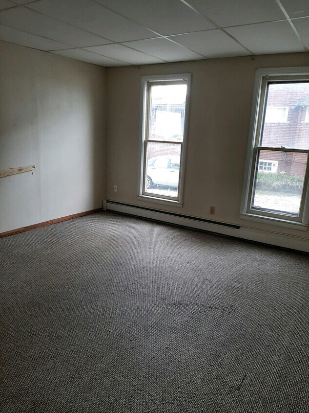 Foto principal - 2525 Broadway St