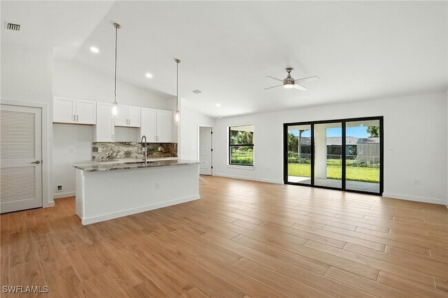 Foto del edificio - 2607 38th St SW