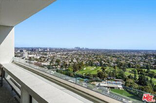 Foto del edificio - 2222 Ave of the Stars