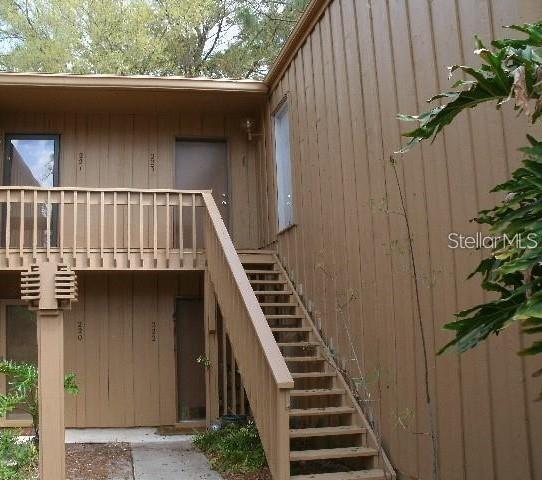 Foto del edificio - 222 Crown Oaks Way