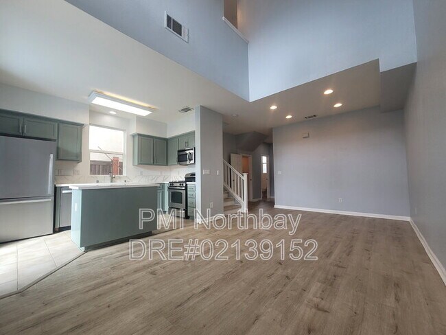 Foto del edificio - 569 Loch Lomond Way