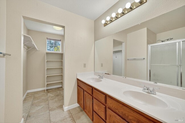 Foto del edificio - 206 Bridgewater Cir