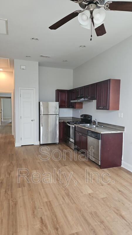 Building Photo - 4120 N Rocheblave St