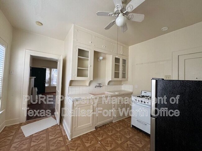 Foto del edificio - 3762 W 7th St