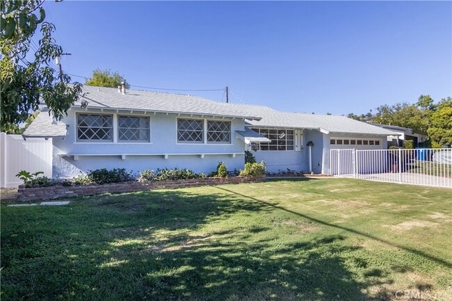 Photo - 11543 Swinton Avenue Unit House