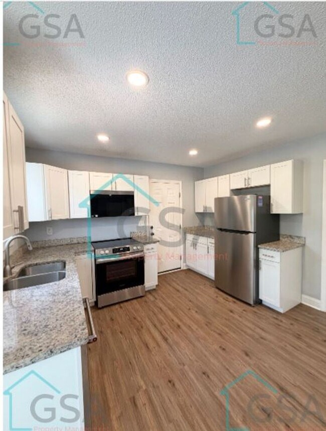 Foto del edificio - 2 Bedroom 2 Bath Available!