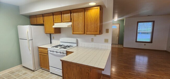 Foto del edificio - Spacious 3-Bedroom Home on a Quiet Cul-de-Sac in McKinleyville