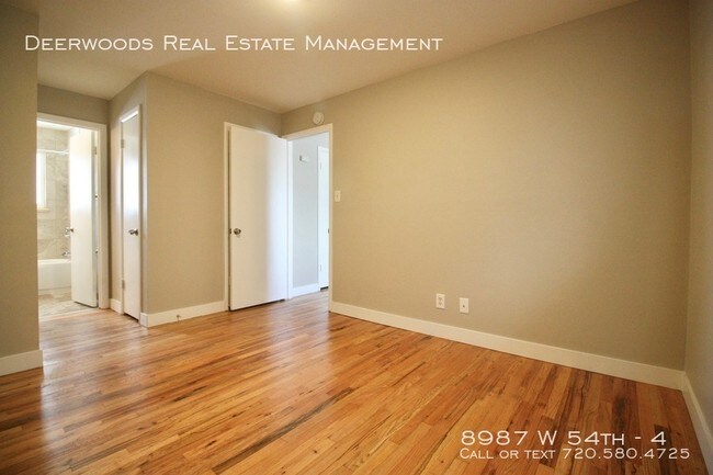 Foto del edificio - 8987 W 54th Pl