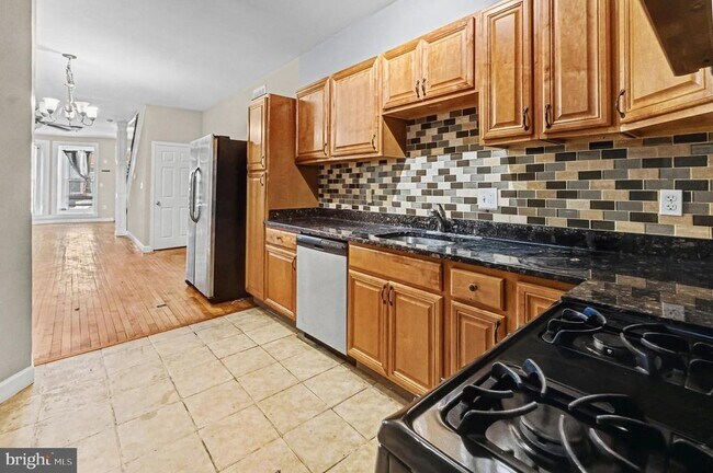 Foto del edificio - 407 W 28th St