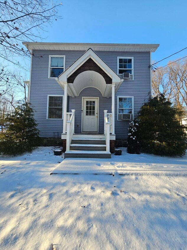 Primary Photo - 260 Schunnemunk Rd