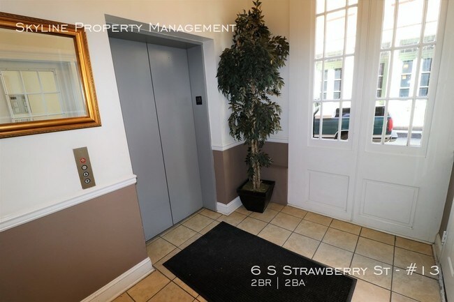 Foto del edificio - 6 Strawberry St