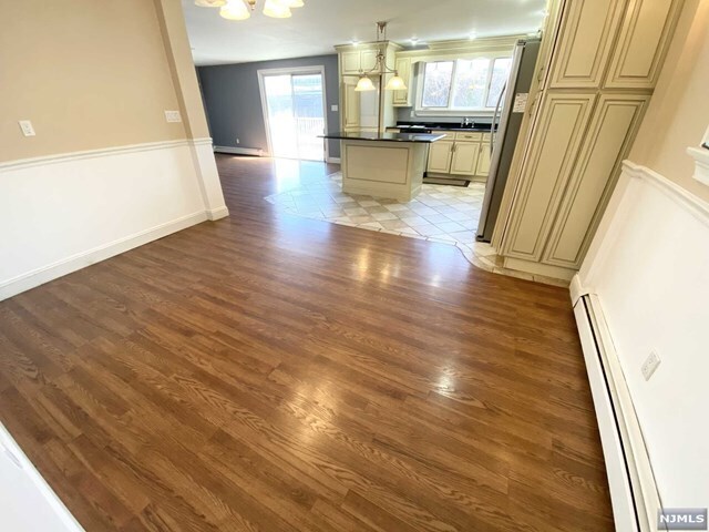 Foto del edificio - 260 N 5th St