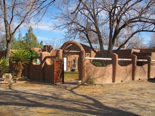 Primary Photo - 3824 Corrales Rd