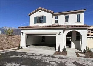 Building Photo - 16062 Jaegar Ln