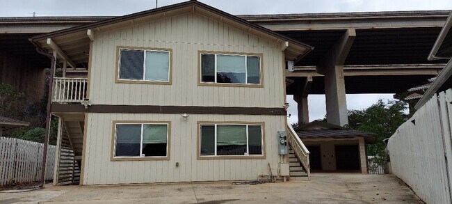 Building Photo - 94-559 Koaleo St