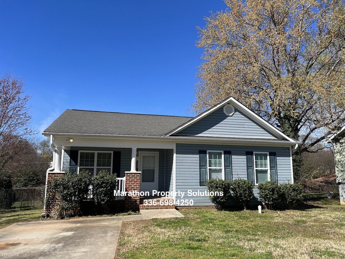 Primary Photo - 3 br, 2 bath House - 1612 Cherry St