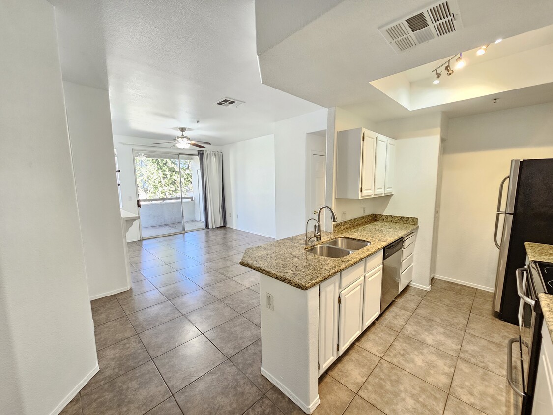 Foto principal - 11375 E Sahuaro Dr