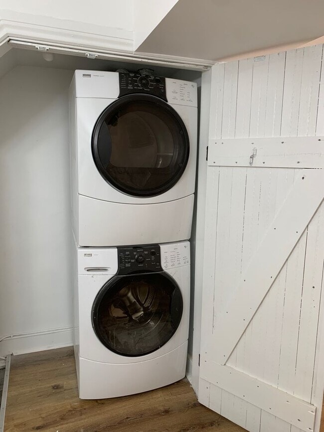 Foto del edificio - Adorable Single Family Home on Grand St