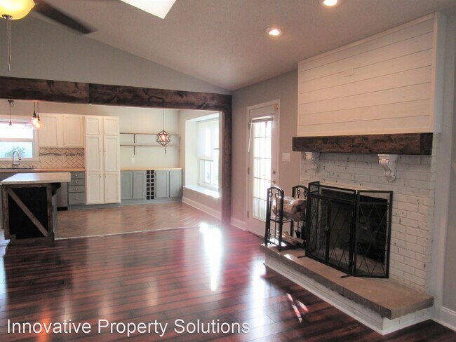 Foto del edificio - 3 br, 2 bath House - 280 Huff Drive