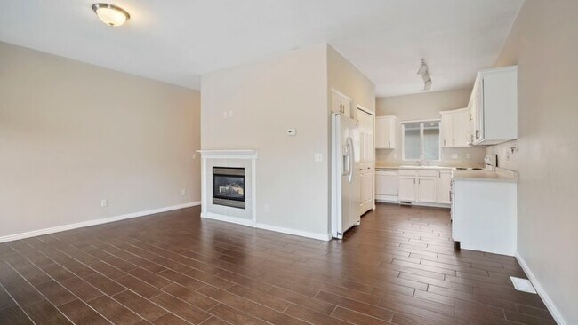 Foto del edificio - 10828 Wynview Ln