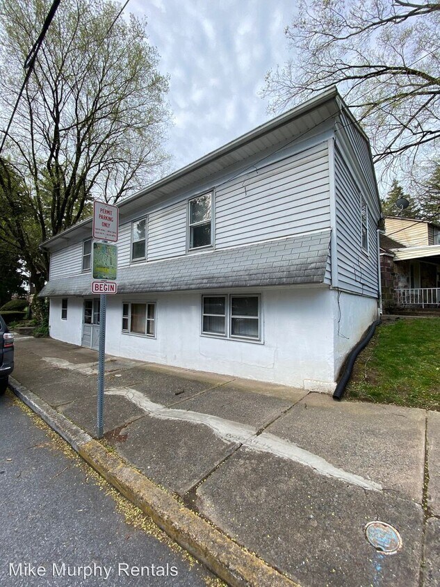 213 Shell St, Harrisburg, PA 17109 Room for Rent in Harrisburg, PA