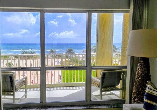 Foto del edificio - 750 N Ocean Blvd
