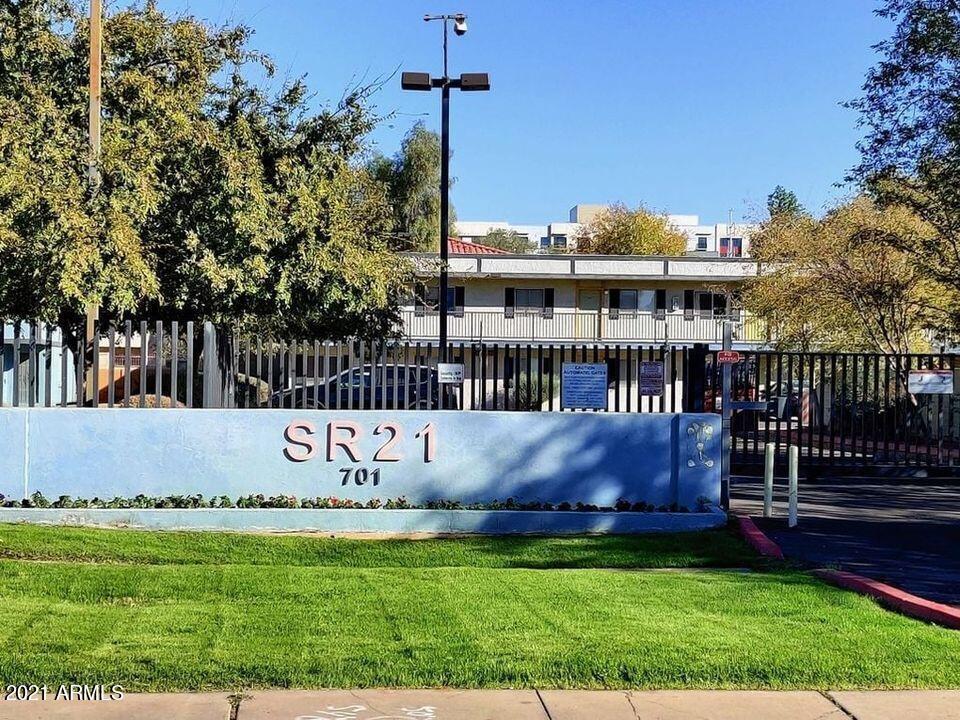 Primary Photo - 701 S Roosevelt St