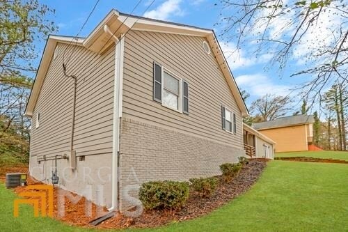 Building Photo - 2658 Laurel Woods Ln SE
