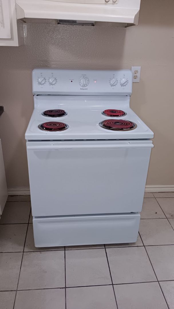 Foto del edificio - 6630 W Fuqua St