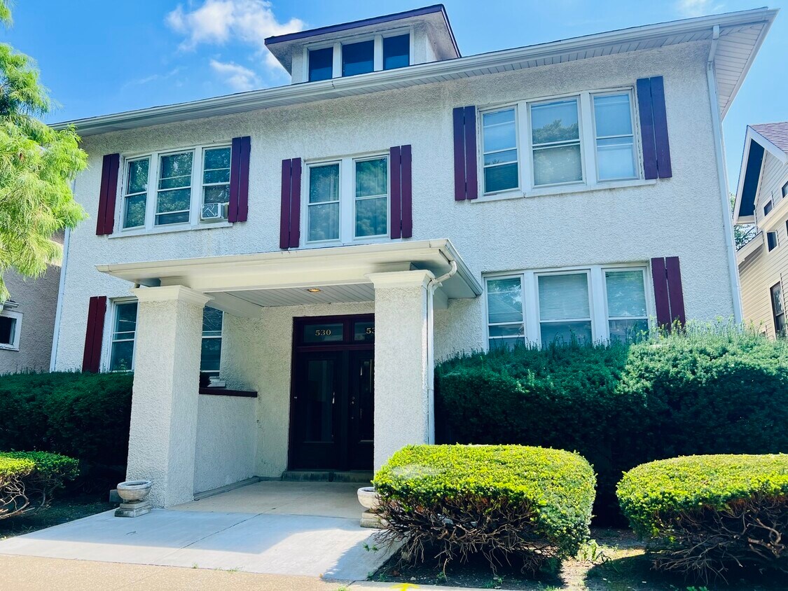 Foto principal - 532 Highland Ave