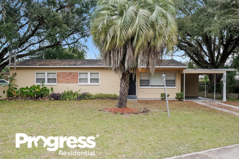 Foto principal - 6049 Cedar Hills Blvd